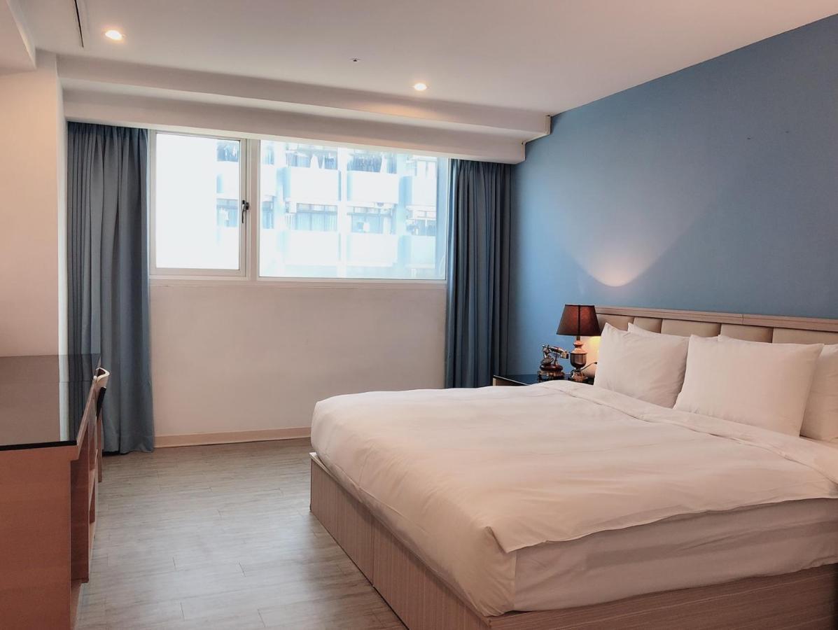 Hotel Champs Elysees Taichung Buitenkant foto